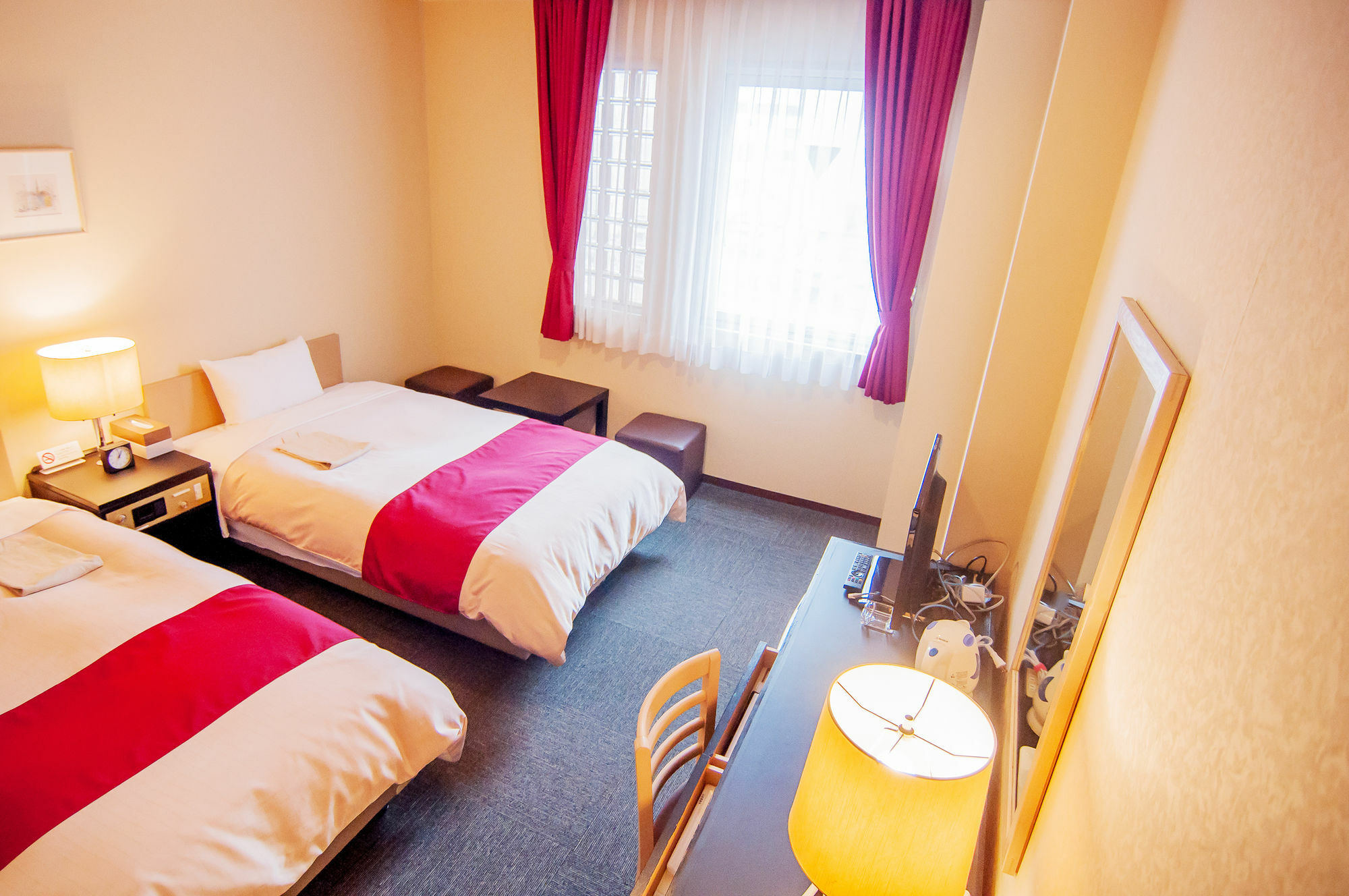 Tachikawa Regent Hotel Buitenkant foto